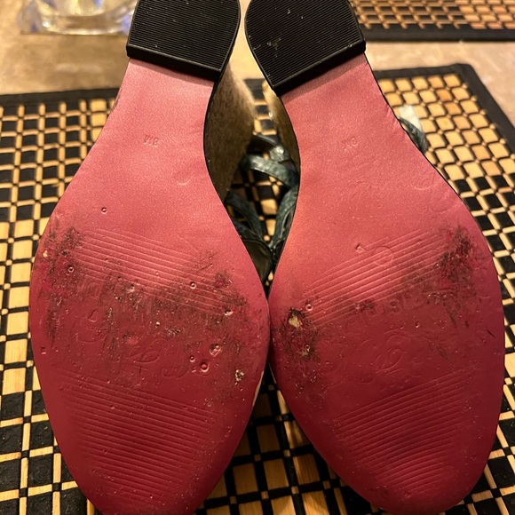 Beautiful Paris Hilton platform shoes color sage green alligator skin - Picture 5 of 8